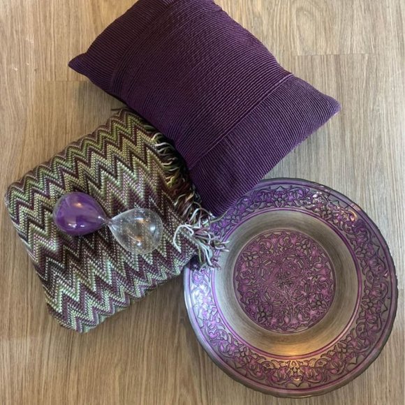 Urban Barn Purple Decor Package - Picture 2 of 2